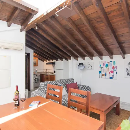 Tuguest Atico Gracia Apartment Granada