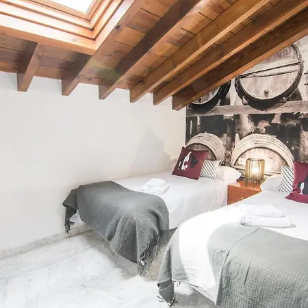Tuguest Atico Gracia Apartment Granada