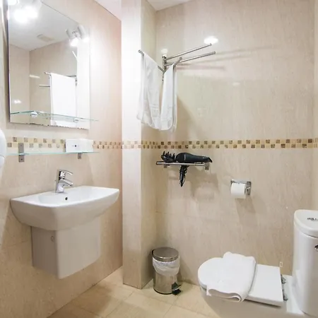 Tuguest Atico Gracia Apartment *