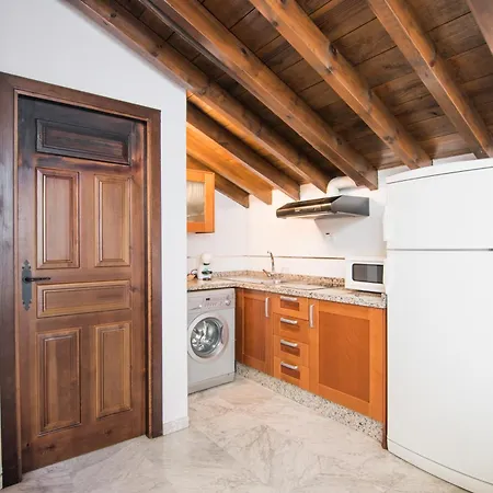Tuguest Atico Gracia Apartment Granada